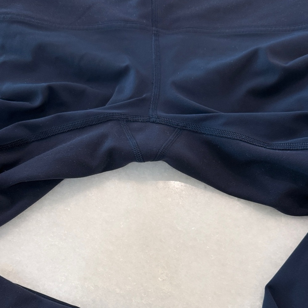 Lululemon Navy Leggings - Picture 3 of 5